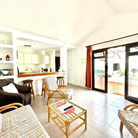 Bungalow Para Nudistas, Con Wifi Y Estupenda Vista La Piscina, A Pocos Metros De La Playa 公寓 *